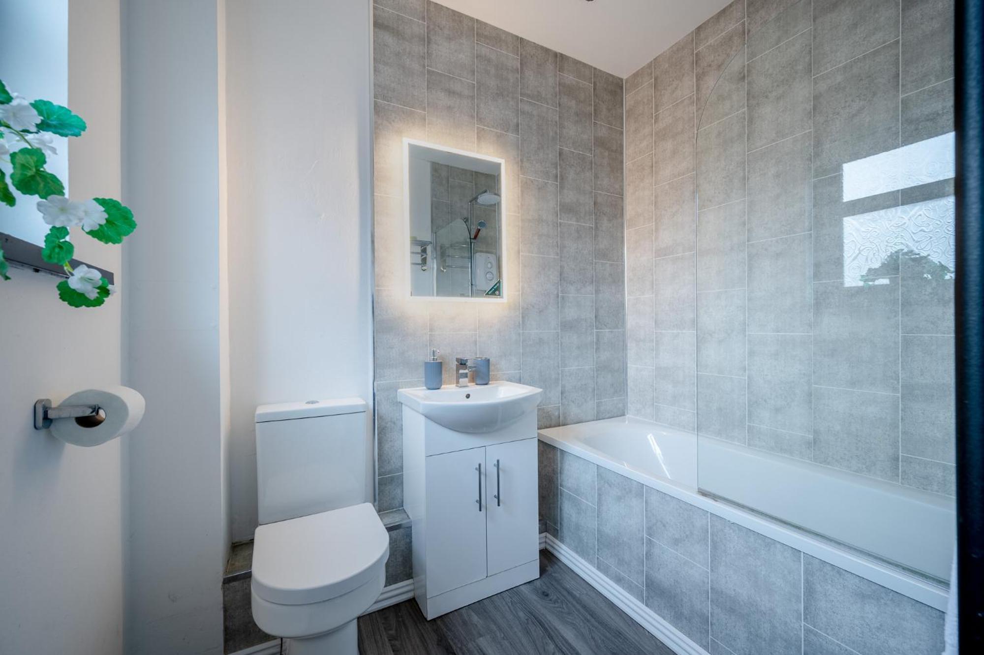 Anjore House - Belfast Serviced Apartment エクステリア 写真