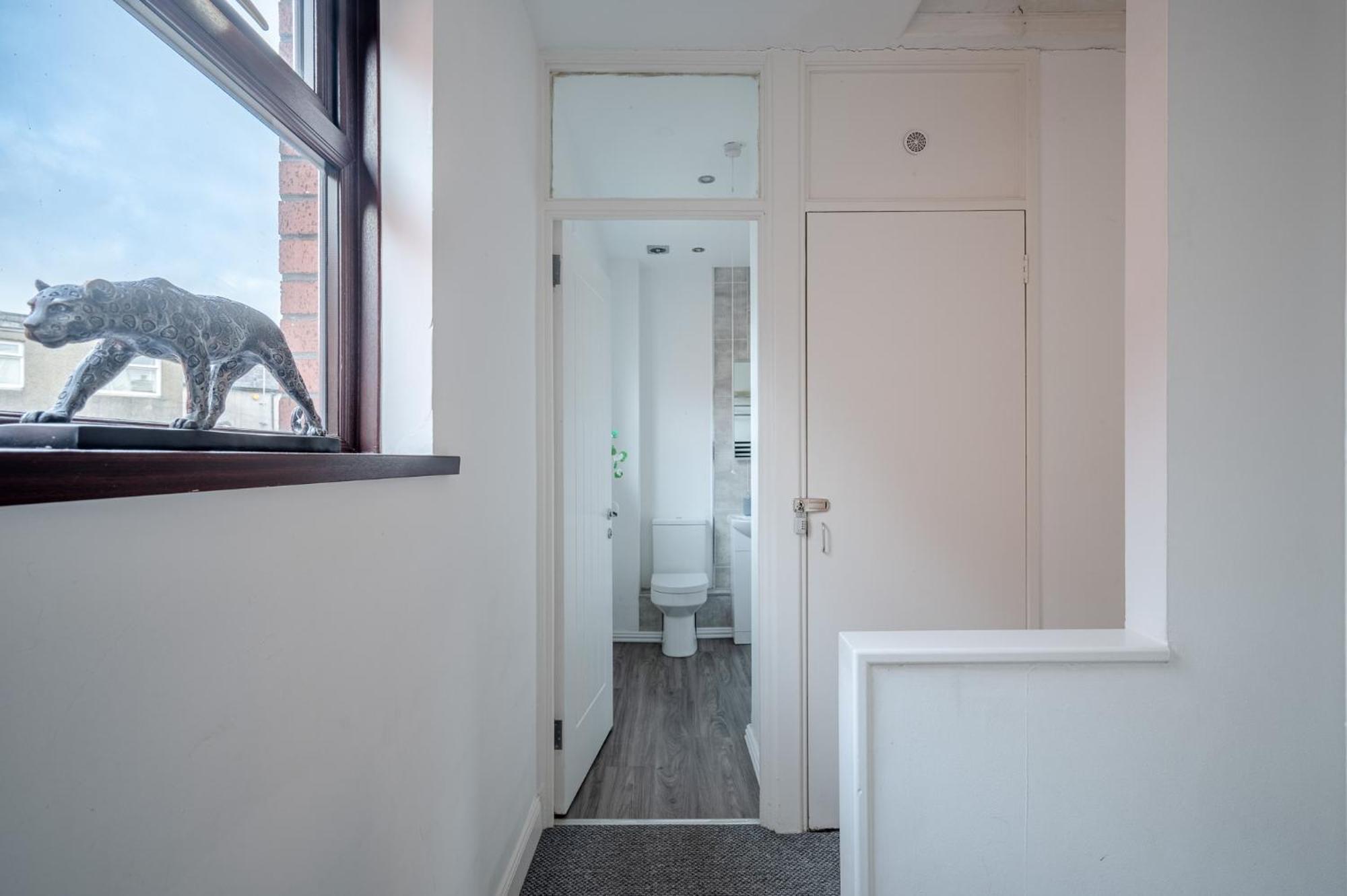 Anjore House - Belfast Serviced Apartment エクステリア 写真